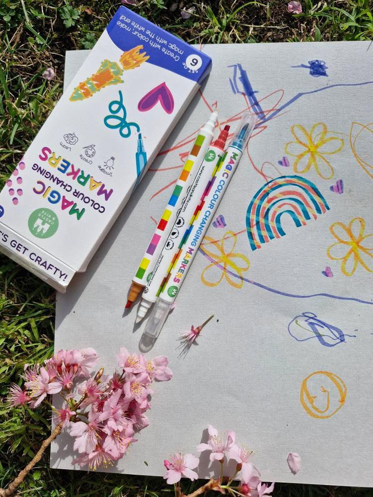 Castle & Kite Colour Changing Markers